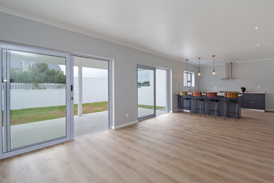 3 Bedroom Property for Sale in Imhoffs Gift Western Cape